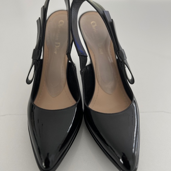 Christian DIOR Black Patent Leather Comma Pointed Toe Sweet D Slingback Heels - Picture 4 of 13